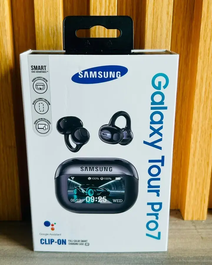 Caja de los audífonos Galaxy Tour Pro7 clip-on